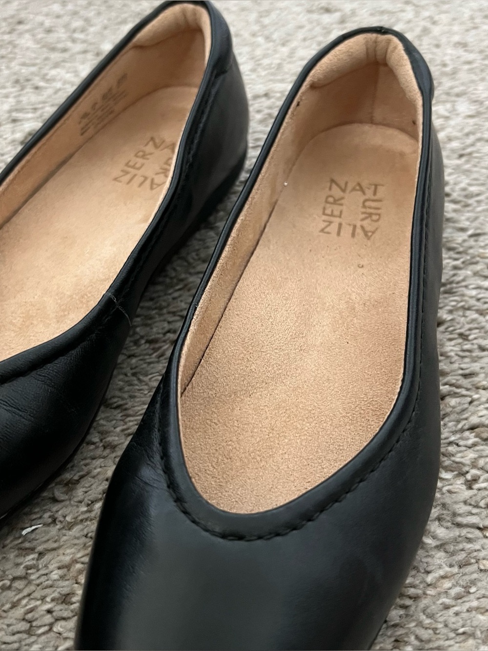 Naturalizer Vivienne Black Leather Rounded Toe Flats Size 6.5 - Picture 14 of 14